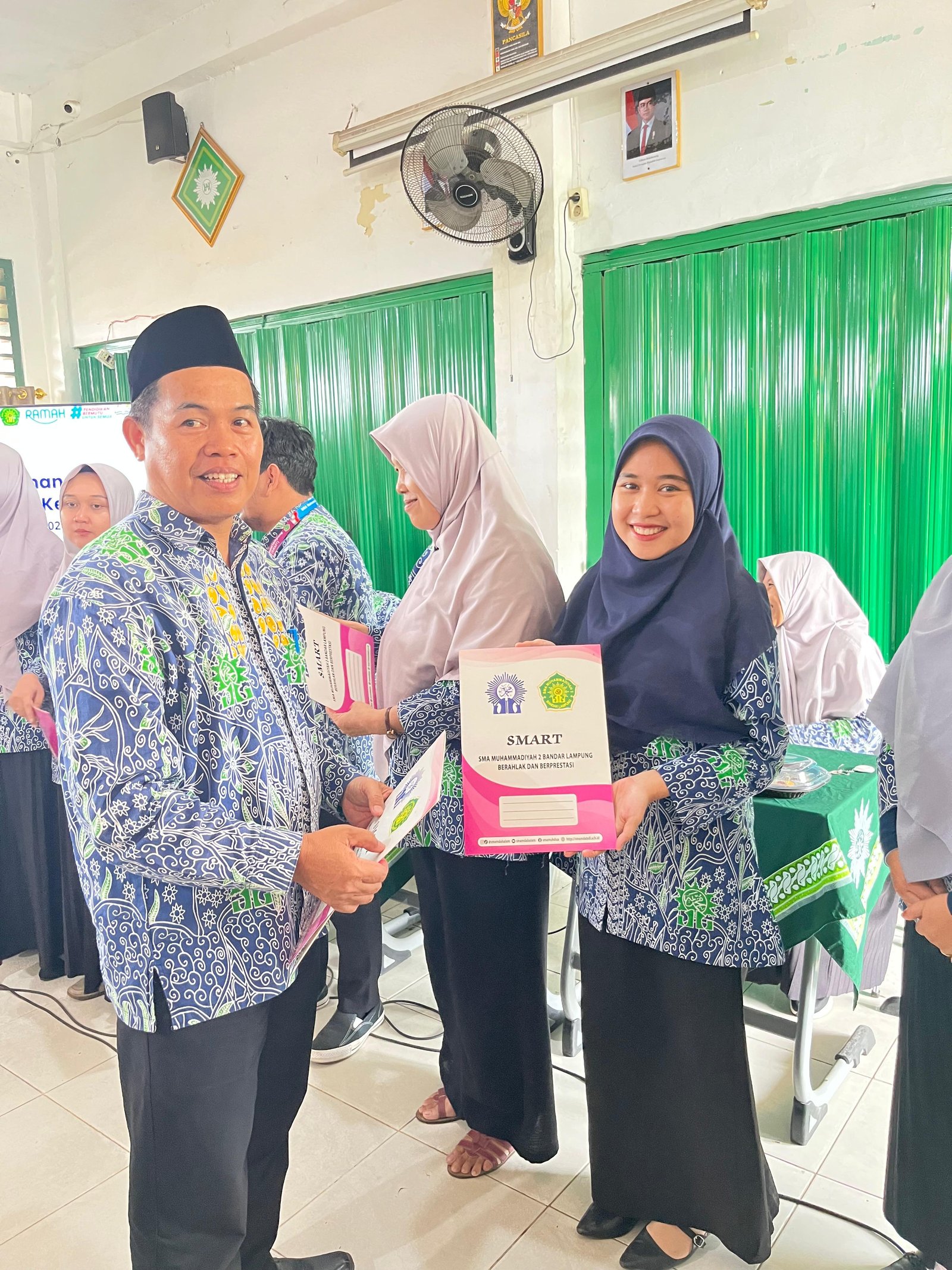 Apresiasi Dedikasi dan Kinerja, SMA Muhammadiyah 2 Bandar Lampung Umumkan Deretan Guru Berdedikasi